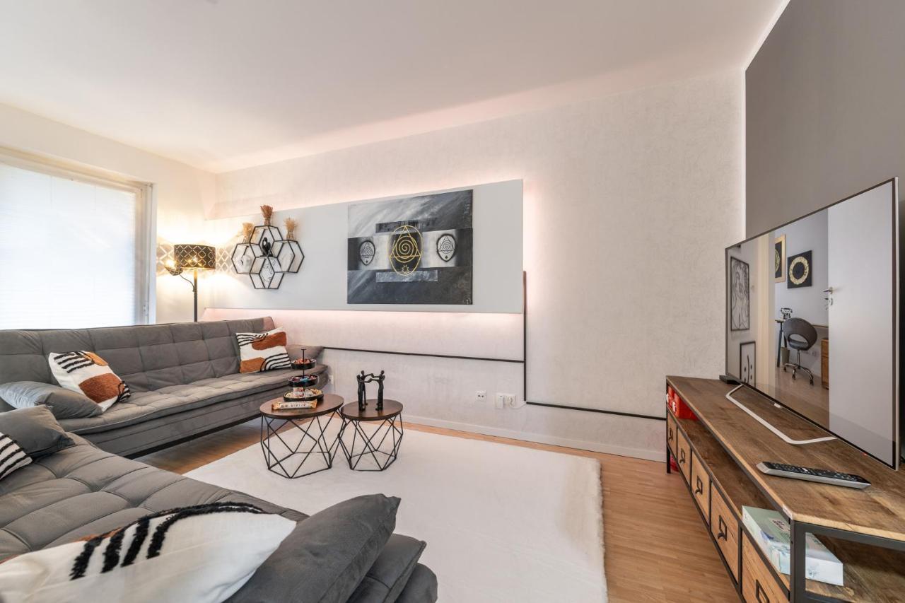 Alpenflair / Luxury / 100qm / Work / Travel / Netflix Apartment Penzberg